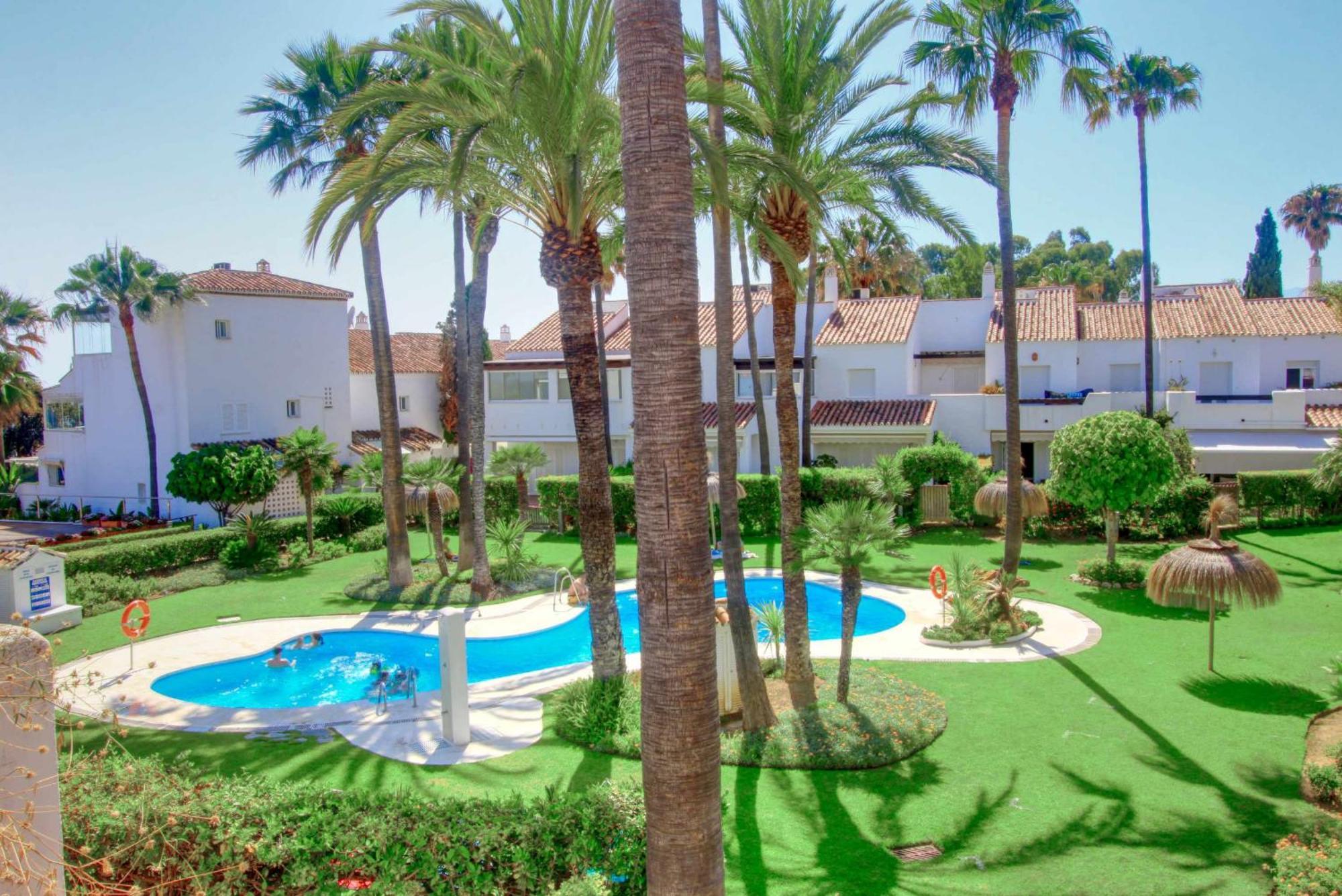 1176 Beach Front 2 Pools Bahia Marbella Exterior photo